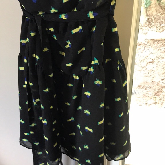 Strapless flouncy belted dress - Picture 3 of 7